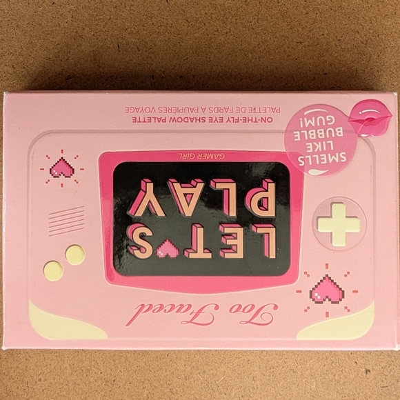 Too Faced Pink Makeup Collection - Picture 3 of 9